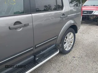 2010 Land Rover LR4 Lux с VIN SALAK2D41AA526701, выставлен на аукционе IAAI как лот 42341915 с пробегом 166 767 миль миль и . История ставок и продаж доступна на DreamBid. Изображение 6.