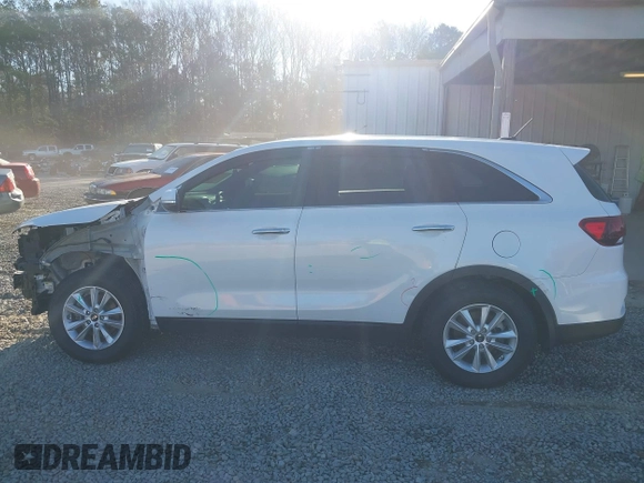 2020 Kia Sorento LX with VIN 5XYPG4A34LG623985, listed as a IAAI auction lot 41672235 with 54,614 mi miles. Bid and sale history available at carsss.com. Image 15.