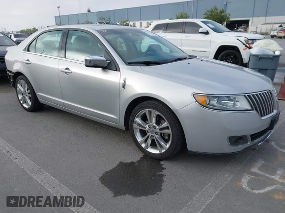 2010 Lincoln MKZ with VIN 3LNHL2GCXAR636556, listed as a IAAI auction lot 42074304 with 114,003 mi miles and . Bid and sale history available at carsss.com. Image 1.