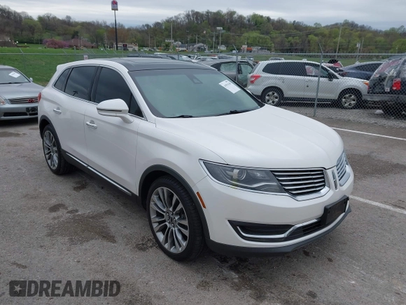 2016 Lincoln MKX Reserve with VIN 2LMTJ6LR3GBL37889, listed as a IAAI auction lot 41951540 with 43,644 mi miles. Bid and sale history available at carsss.com. Image 1.