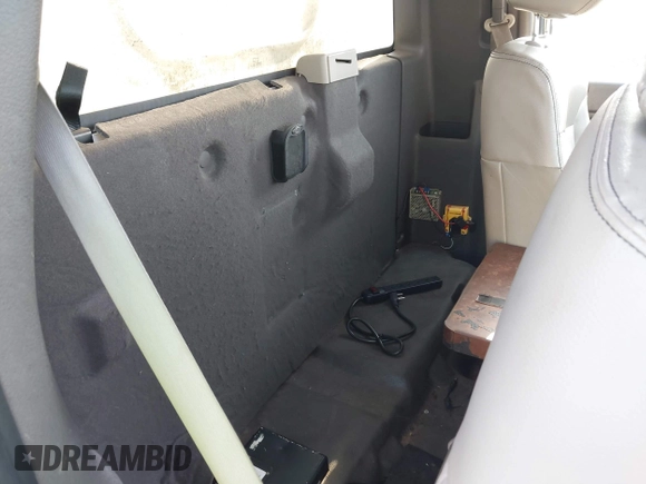 2010 Ford F-150 XL with VIN 1FTMF1CWXAKA46673, listed as a IAAI auction lot 42595017 with 127,715 mi miles and . Bid and sale history available at DreamBid. Image 8.