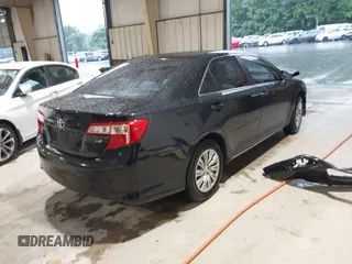2012 Toyota Camry L z VIN 4T1BF1FK6CU176372, wystawiony jako IAAI lot #42437562 z przebiegiem 217 583 mil mil oraz . Historia ofert i sprzedaży dostępna na DreamBid. Obrazek 4.