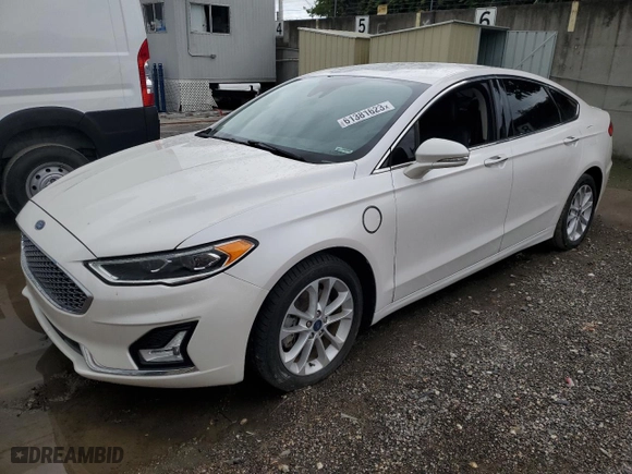 2020 Ford Fusion Plug-In Hybrid Titanium with VIN 3FA6P0SU1LR119580, listed as a Copart auction lot 61381623 with NaN miles. Bid and sale history available at carsss.com. Image 1.