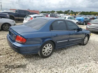 2004 Hyundai Sonata GLS with VIN KMHWF35H74A968455, listed as a Copart auction lot 78047664 with 151,930 mi miles and Salvage Title. Bid and sale history available at carsss.com. Image 3.