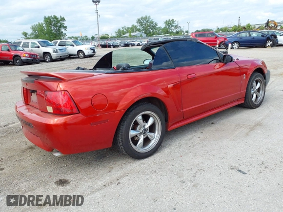 2000 Ford Mustang GT с VIN 1FAFP45XXYF125797, выставлен на аукционе IAAI как лот 42470212 с пробегом 183 845 миль миль и . История ставок и продаж доступна на DreamBid. Изображение 4.