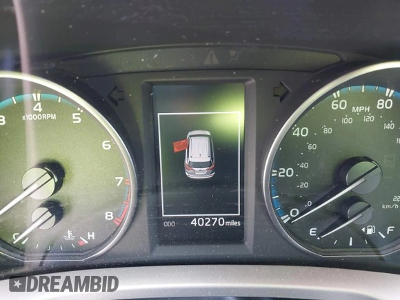 2017 Toyota RAV4 XLE with VIN JTMWFREVXHD097486, listed as a IAAI auction lot 41850305 with 40,270 mi miles. Bid and sale history available at carsss.com. Image 7.