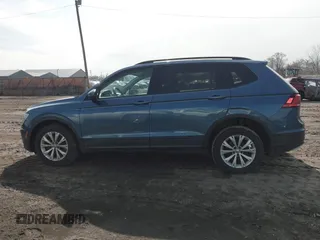 2018 Volkswagen Tiguan S with VIN 3VV1B7AX6JM108786, listed as a IAAI auction lot 41708099 with 162,289 mi miles and . Bid and sale history available at DreamBid. Image 14.