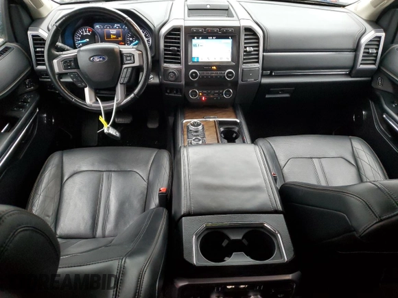 2019 Ford Expedition Platinum with VIN 1FMJU1MT4KEA06243, listed as a Copart auction lot 86574524 with 28,628 mi miles and Salvage Title. Bid and sale history available at carsss.com. Image 8.