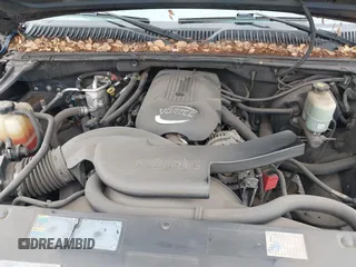 2002 Chevrolet Tahoe LS with VIN 1GNEC13T92R201832, listed as a IAAI auction lot 41896370 with 262,491 mi miles and . Bid and sale history available at DreamBid. Image 10.
