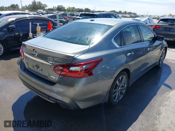 2018 Nissan Altima 2.5 SR with VIN 1N4AL3AP7JC475451, listed as a IAAI auction lot 41814760 with 38,440 mi miles. Bid and sale history available at carsss.com. Image 4.