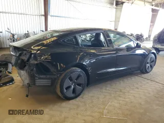 2023 Tesla Model 3 z VIN 5YJ3E1EA4PF458674, wystawiony jako Copart lot #60168815 z przebiegiem 49 007 mil mil oraz Szkoda całkowita • Salvage title. Historia ofert i sprzedaży dostępna na DreamBid. Obrazek 3.