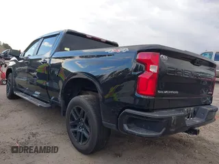 2022 Chevrolet Silverado 1500 RST with VIN 3GCUDEET2NG673025, listed as a IAAI auction lot 41226574 with 79,387 mi miles and . Bid and sale history available at DreamBid. Image 3.
