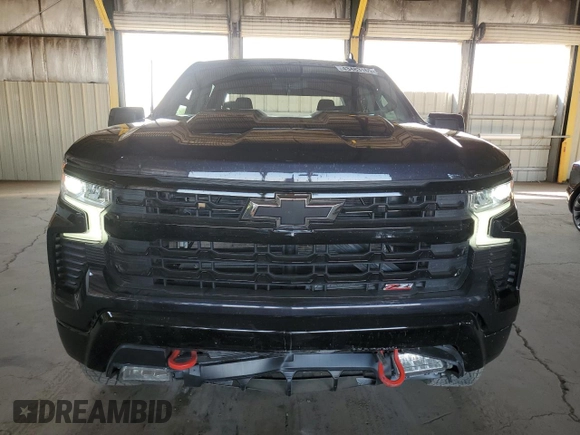 2023 Chevrolet Silverado 1500 LT Trail Boss with VIN 3GCUDFED6PG302032, listed as a Copart auction lot 43483165 with 5,865 mi miles and Salvage Title. Bid and sale history available at DreamBid. Image 5.