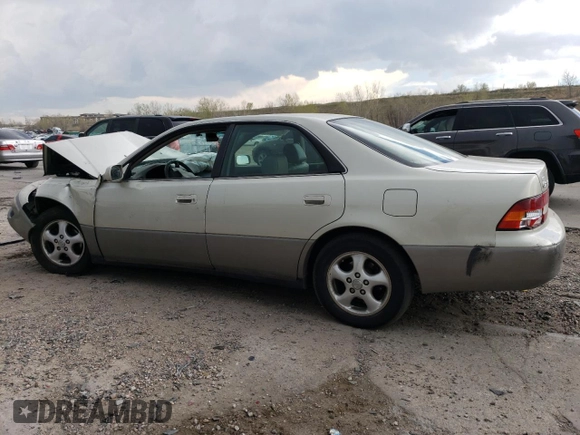1999 Lexus ES 300 z VIN JT8BF28G3X5063996, wystawiony jako Copart lot #54093095 z przebiegiem 216 576 mil mil oraz Szkoda całkowita • Salvage title. Historia ofert i sprzedaży dostępna na DreamBid. Obrazek 2.