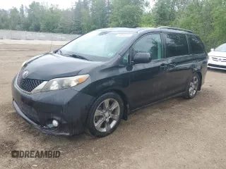 2012 Toyota Sienna SE z VIN 5TDXK3DC4CS200976, wystawiony jako Copart lot #60603595 z przebiegiem 264 300 mil mil oraz Czysty tytuł • Clean title. Historia ofert i sprzedaży dostępna na DreamBid. Obrazek 1.