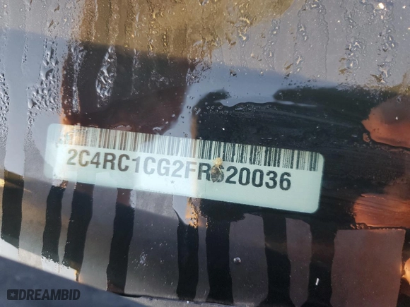 2015 Chrysler Town & Country Touring-L with VIN 2C4RC1CG2FR620036, listed as a Copart auction lot 38022414 with 140,784 mi miles and Salvage Title. Bid and sale history available at carsss.com. Image 14.