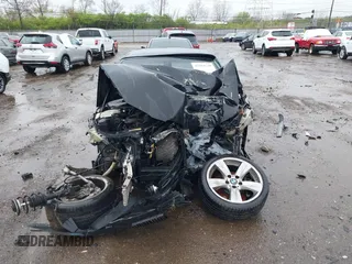 2007 BMW 3 Series 335i z VIN WBAWL73557PX48341, wystawiony jako IAAI lot #41964740 z przebiegiem Nie podano mil oraz . Historia ofert i sprzedaży dostępna na DreamBid. Obrazek 11.