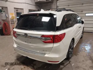 2018 Honda Odyssey Elite with VIN 5FNRL6H96JB027498, listed as a IAAI auction lot 41934458 with 80,653 mi miles. Bid and sale history available at carsss.com. Image 4.