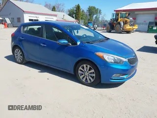 2015 Kia Forte EX z VIN KNAFX5A88F5349911, wystawiony jako IAAI lot #42101827 z przebiegiem 129 911 mil mil oraz . Historia ofert i sprzedaży dostępna na DreamBid. Obrazek 1.