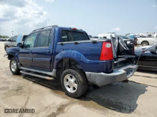 2004 Ford Explorer Sport Trac XLS with VIN 1FMZU67K54UB69155, listed as a Copart auction lot 63717724 with 121,417 mi miles and Salvage Title. Bid and sale history available at carsss.com. Image 2.