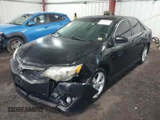 2012 Toyota Camry L with VIN 4T1BF1FK6CU081326, listed as a IAAI auction lot 42016718 with 220,297 mi miles. Bid and sale history available at carsss.com. Image 17.