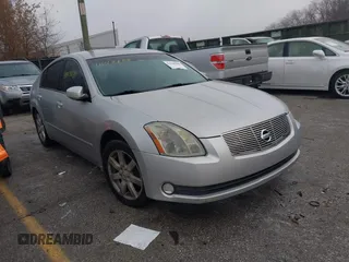 2004 Nissan Maxima SE with VIN 1N4BA41E94C853630, listed as a IAAI auction lot 41048688 with 165,931 mi miles. Bid and sale history available at carsss.com. Image 1.