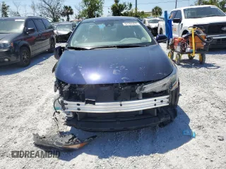 2022 Toyota Corolla LE with VIN 5YFEPMAE4NP367435, listed as a Copart auction lot 52794425 with 28,906 mi miles and Salvage Title. Bid and sale history available at carsss.com. Image 5.
