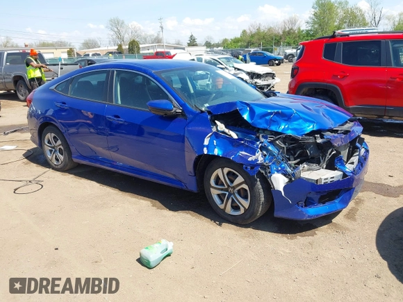 2018 Honda Civic LX with VIN 19XFC2F53JE020297, listed as a IAAI auction lot 42114807 with 124,058 mi miles and . Bid and sale history available at carsss.com. Image 1.