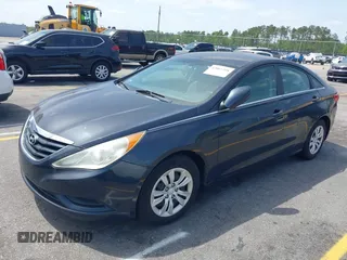 2011 Hyundai Sonata GLS with VIN 5NPEB4AC8BH263441, listed as a IAAI auction lot 42061208 with 163,111 mi miles and . Bid and sale history available at carsss.com. Image 2.
