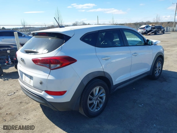 2016 Hyundai Tucson SE with VIN KM8J23A48GU127546, listed as a IAAI auction lot 41813750 with 108,107 mi miles. Bid and sale history available at carsss.com. Image 4.