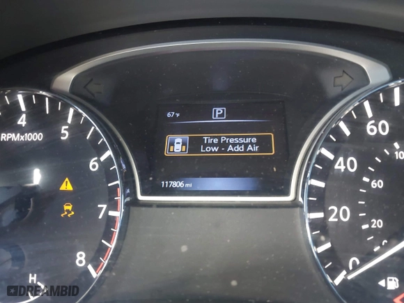 2017 Nissan Altima 2.5 SR with VIN 1N4AL3AP2HC488506, listed as a IAAI auction lot 40853197 with 117,806 mi miles. Bid and sale history available at carsss.com. Image 7.
