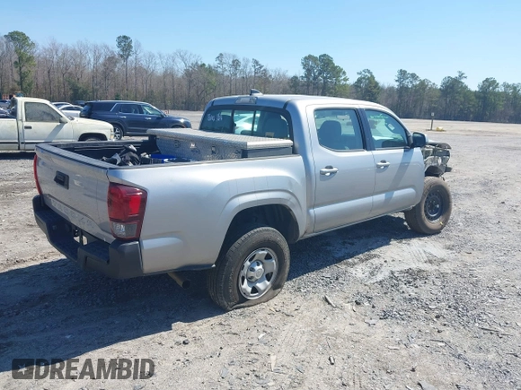 2017 Toyota Tacoma SR with VIN 5TFAX5GN7HX101599, listed as a IAAI auction lot 41762674 with 160,973 mi miles. Bid and sale history available at carsss.com. Image 4.