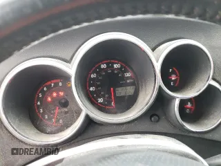 2006 Toyota Matrix STD z VIN 2T1KR32E86C582856, wystawiony jako Copart lot #51451135 z przebiegiem 216 153 mil mil oraz Szkoda całkowita • Salvage title. Historia ofert i sprzedaży dostępna na DreamBid. Obrazek 9.
