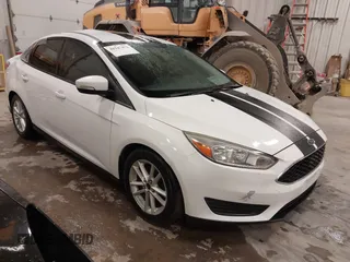 2015 Ford Focus SE with VIN 1FADP3F26FL253926, listed as a IAAI auction lot 41947476 with 86,254 mi miles and . Bid and sale history available at carsss.com. Image 1.