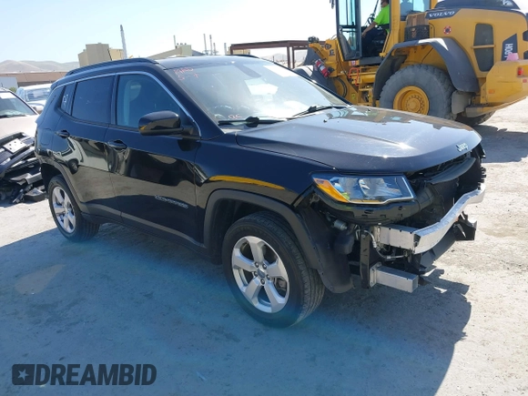 2018 Jeep Compass Latitude z VIN 3C4NJDBB2JT418038, wystawiony jako IAAI lot #42218494 z przebiegiem 28 934 mil mil oraz . Historia ofert i sprzedaży dostępna na DreamBid. Obrazek 1.