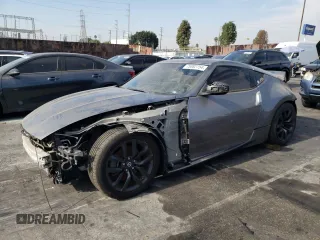2017 Nissan 370Z Touring with VIN JN1AZ4EH2HM952005, listed as a Copart auction lot 75882754 with 0 mi miles and Salvage Title. Bid and sale history available at carsss.com. Image 1.