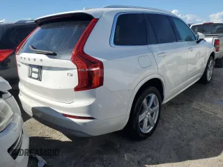 2022 Volvo XC90 Momentum with VIN YV4102CK3N1839605, listed as a Copart auction lot 75036544 with Not Provided miles and Salvage Title. Bid and sale history available at DreamBid. Image 3.