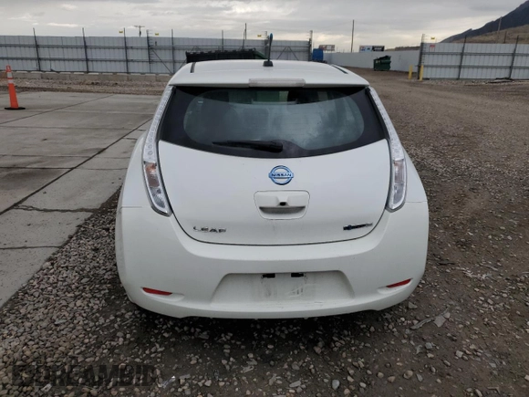 2015 Nissan LEAF S with VIN 1N4AZ0CP9FC314892, listed as a Copart auction lot 50847375 with 108,300 mi miles and Salvage Title. Bid and sale history available at carsss.com. Image 6.