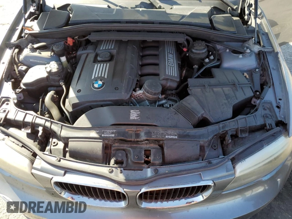 2012 BMW 1 Series 128i with VIN WBAUN1C5XCVR00151, listed as a Copart auction lot 56040445 with 171,302 mi miles and Salvage title. Bid and sale history available at DreamBid. Image 11.