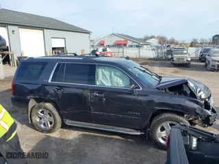 2016 Chevrolet Tahoe LTZ with VIN 1GNSKCKC7GR475458, listed as a IAAI auction lot 41831124 with 95,554 mi miles. Bid and sale history available at carsss.com. Image 13.