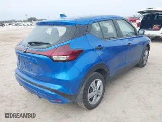 2024 Nissan Kicks S with VIN 3N1CP5BV1RL579324, listed as a IAAI auction lot 41625611 with 4,951 mi miles. Bid and sale history available at carsss.com. Image 4.