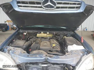 2005 Mercedes-Benz M-Class 3.7L with VIN 4JGAB57E25A560516, listed as a IAAI auction lot 41898369 with 125,927 mi miles. Bid and sale history available at carsss.com. Image 10.