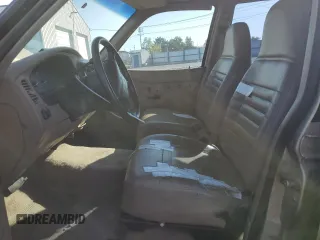 2000 Ford Explorer with VIN 1FMZU71X5YZC15988, listed as a Copart auction lot 58405175 with 190,420 mi miles and Salvage title. Bid and sale history available at DreamBid. Image 7.
