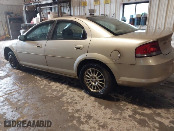 2005 Chrysler Sebring Touring with VIN 1C3EL56R45N641604, listed as a IAAI auction lot 42222382 with 163,314 mi miles and . Bid and sale history available at DreamBid. Image 3.