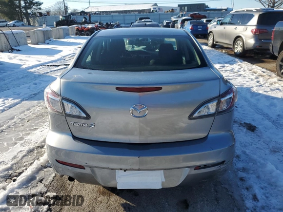 2012 Mazda 3 i Sport with VIN JM1BL1UG0C1561701, listed as a Copart auction lot 41598095 with 162,526 mi miles and Salvage Title. Bid and sale history available at DreamBid. Image 6.