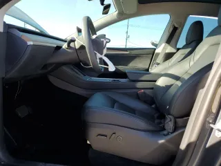 2023 Tesla Model Y Long Range with VIN 7SAYGDEE6PA032862, listed as a Copart auction lot 46542405 with 12,181 mi miles and Salvage Title. Bid and sale history available at DreamBid. Image 7.