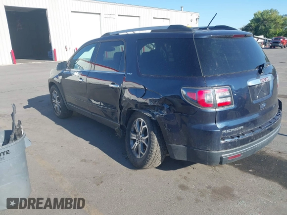 2015 GMC Acadia SLT with VIN 1GKKVRKD9FJ173280, listed as a IAAI auction lot 40113147 with 118,533 mi miles. Bid and sale history available at carsss.com. Image 3.