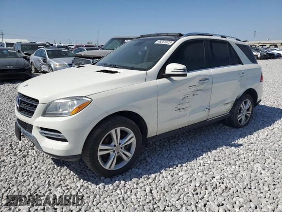 2013 Mercedes-Benz M 350 with VIN 4JGDA5JB1DA188888, listed as a Copart auction lot 48351025 with 210,478 mi miles and Salvage Title. Bid and sale history available at DreamBid. Image 1.