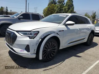 2019 Audi e-tron Prestige z VIN WA1VABGE8KB009661, wystawiony jako Copart lot #58232665 z przebiegiem 61 125 mil mil oraz Szkoda całkowita • Salvage title. Historia ofert i sprzedaży dostępna na DreamBid. Obrazek 1.