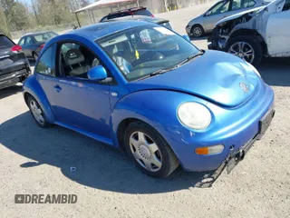 2000 Volkswagen Beetle GLS with VIN 3VWCA21C9YM427262, listed as a IAAI auction lot 42050889 with 135,963 mi miles and . Bid and sale history available at DreamBid. Image 1.